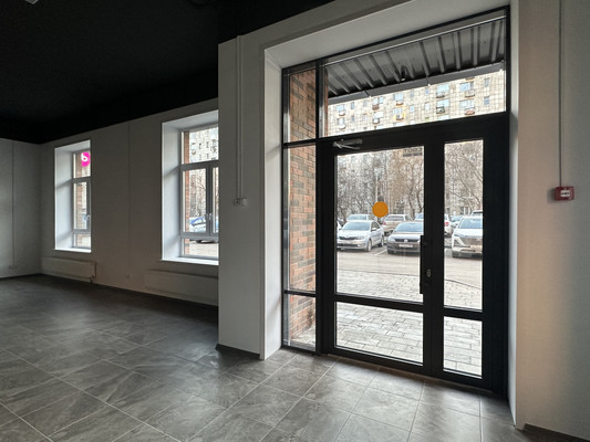 Снять  помещение свободного назначения